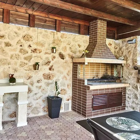 Aktis Luxury Villa Hriszí Aktí Haniá